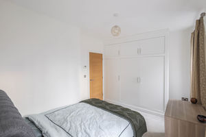 Photo 16- click for photo gallery